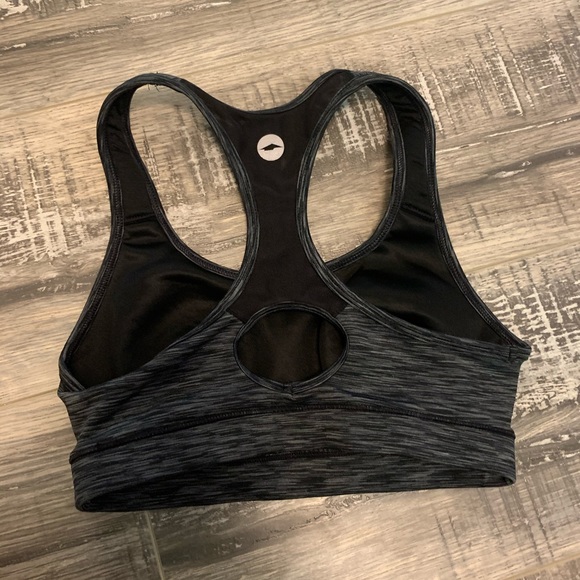 grey sports bra - Picture 2 of 3